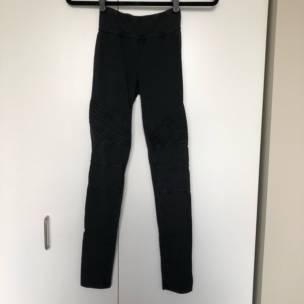 BP Black Cotton Textured Cotton Legging Size XS